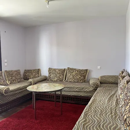 Large With Pool & Villa *